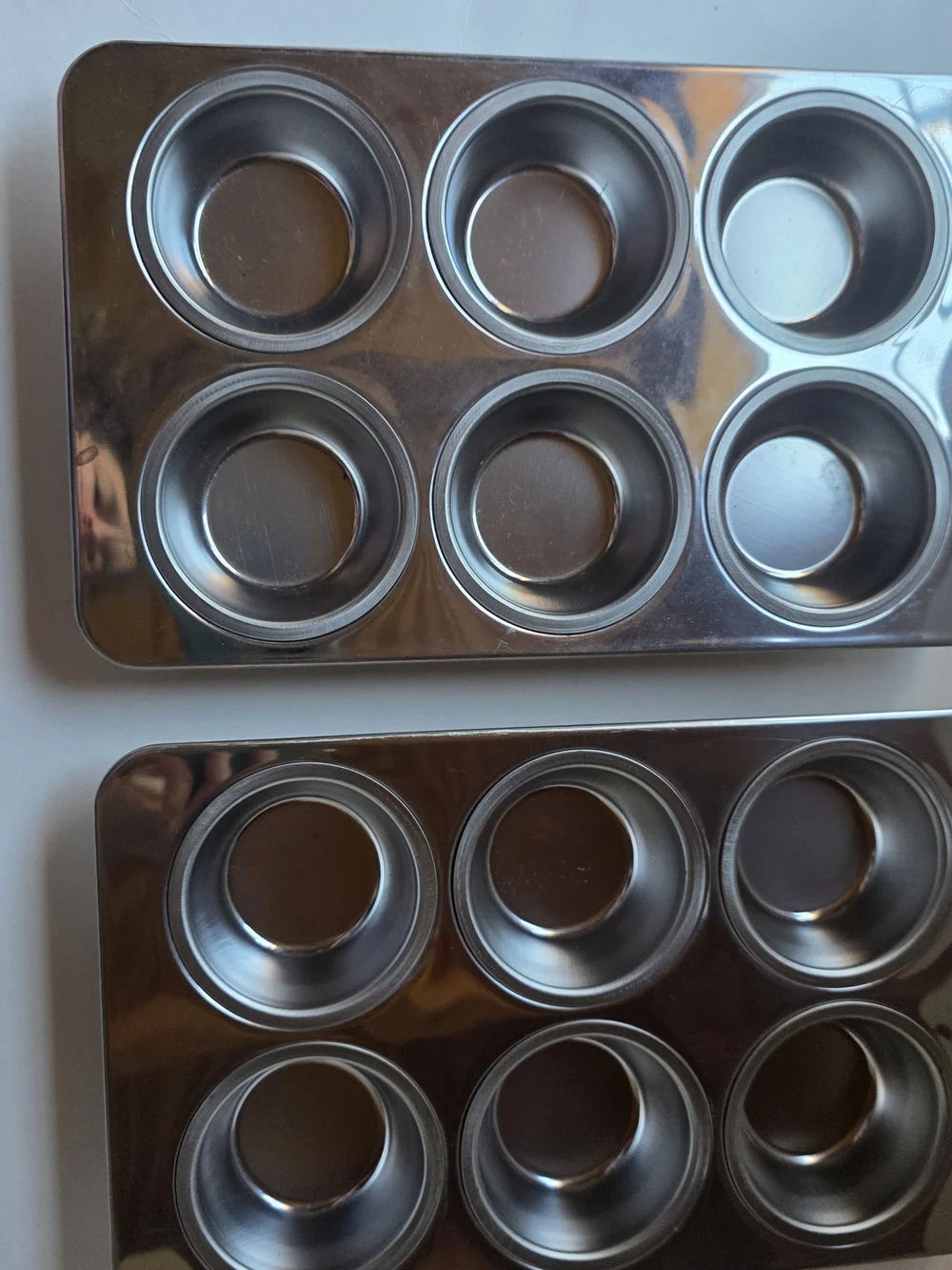 Noname Silver 12-Cup Muffin Pan Set - Nonstick Steel